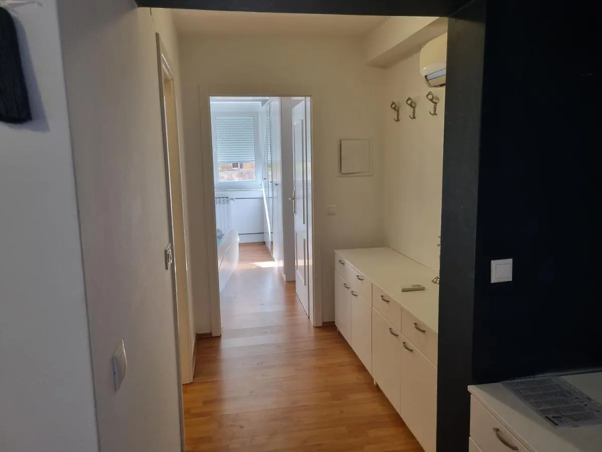 Appartamento Moro Vrbnik 2 0*, Vrbnik (Primorje-Gorski Kotar) Croazia